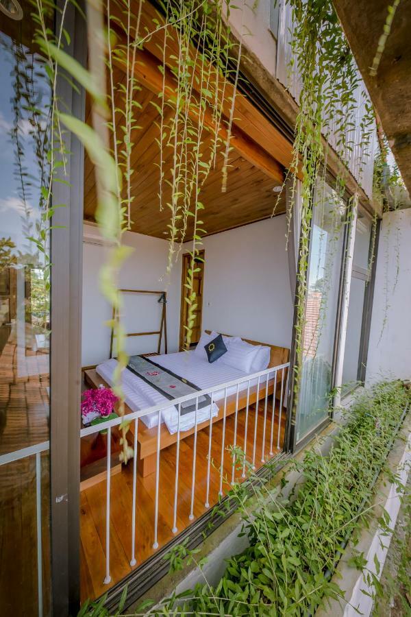 The Purple Hue Homestay エクステリア 写真
